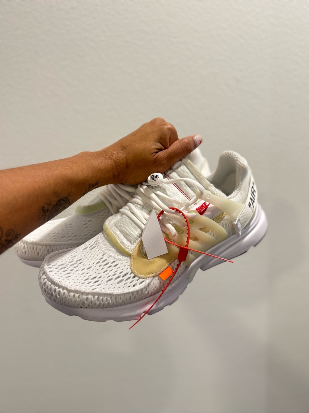 Nike Off-White Presto Sneakers - Picture 14 of 14